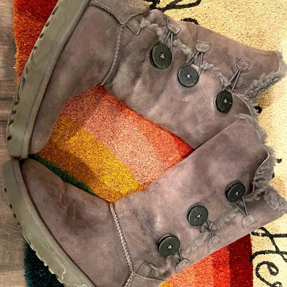 Ugg’s Women’s Boots